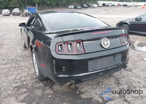 2014 Ford Mustang V6 Premium z USA, uszkodzony, nr VIN 1ZVBP8AM5E5312911